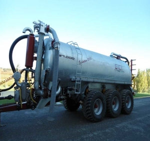 Причепи-цистерни для рідких добрив Gili Group