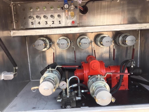 Nursan semi-trailer fuel truck, aluminum