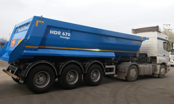Oztreyler HDR 670 PRESTIGE crushed stone dump truck