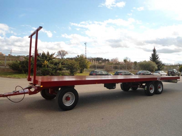 Прицеп-платформа трехосный Gili