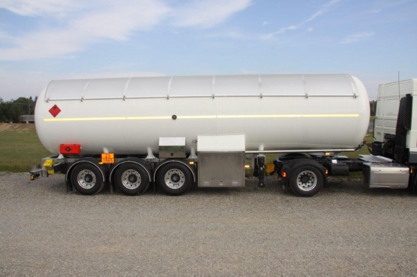 Газовоз Kadatec