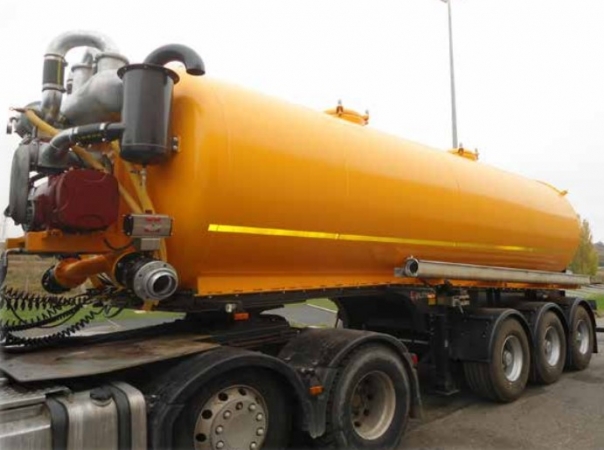 3-axle semi-trailer for liquid fertiliser Gili