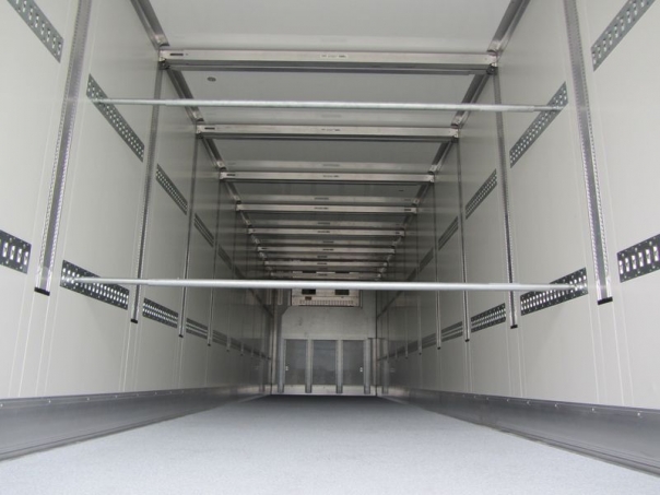 Рефрижератор с двойным полом LeciTrailer