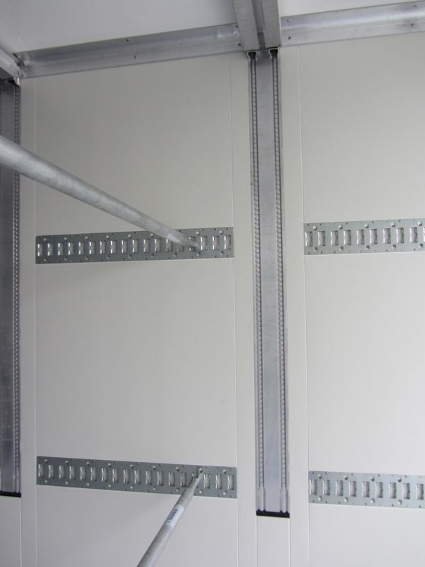 Рефрижератор с двойным полом LeciTrailer