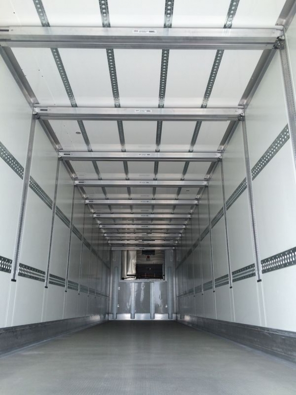 Рефрижератор с двойным полом LeciTrailer