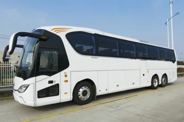 AsiaStar intercity bus YBL6121H, 12.5 m