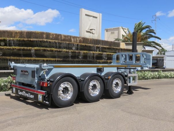 Контейнеровоз самосвал LeciTrailer