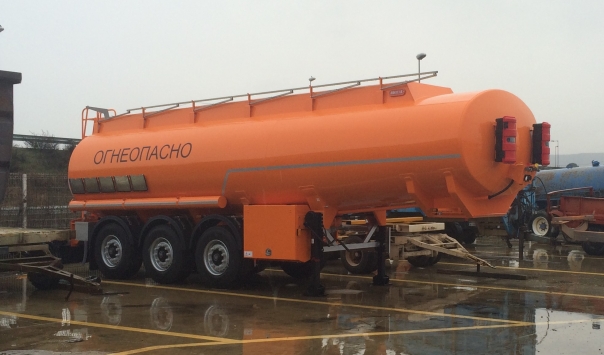 Бензовоз Rigual