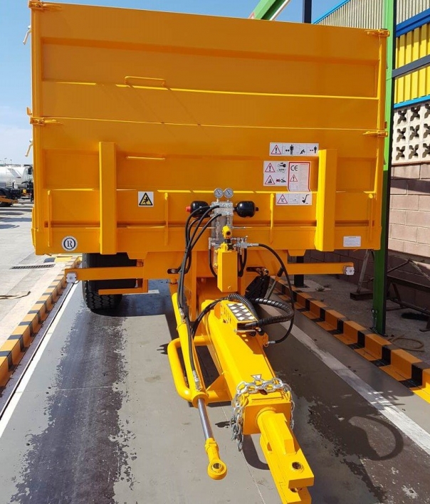 Сільськогосподарський причіп універсальний Rigual