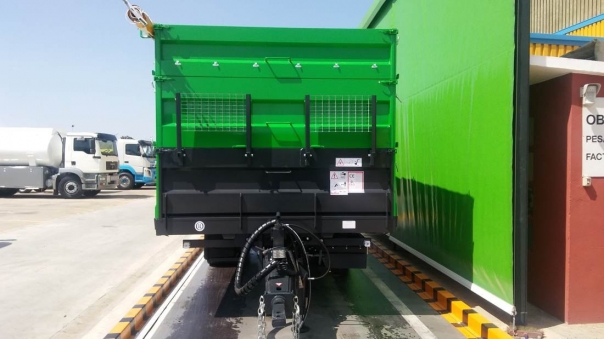 Сільськогосподарський причіп універсальний Rigual