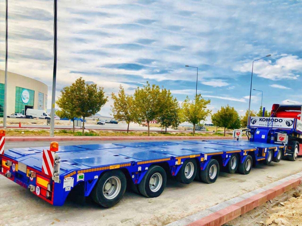 Komodo platform with extension