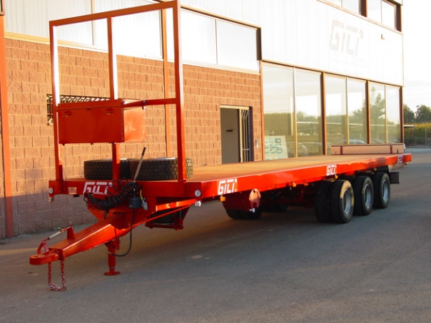 Прицеп-платформа трехосный Gili