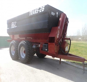 Bulk material trailer Gili