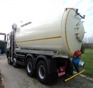 Автоцистерна Gili