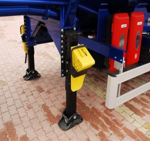 Бензовоз напівпричіп Serin