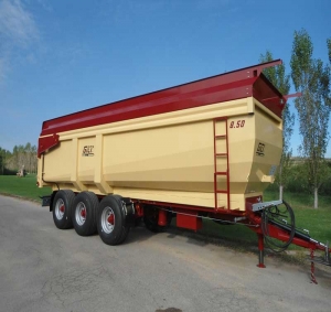 Three-axle boat-type trailer Gili