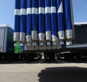 Напівпричіп тентований LTS LeciTrailer