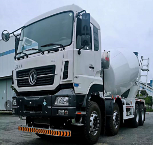 Автобетономешалка Dongfeng 8х4