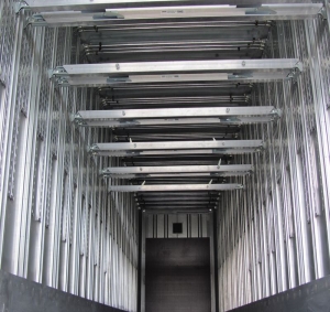 Semitrailer all-metal with adjustable beams LeciTrailer