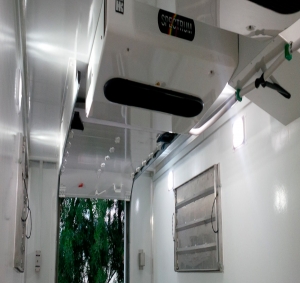 Машина для технічного обслуговування літаків