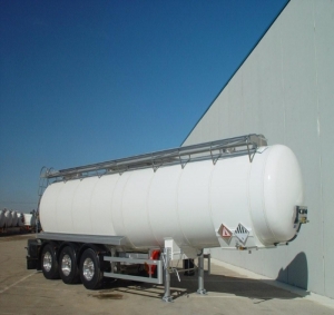 Parcisa bitumen truck