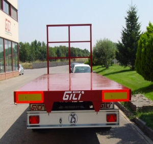 Прицеп-платформа двухосный Gili